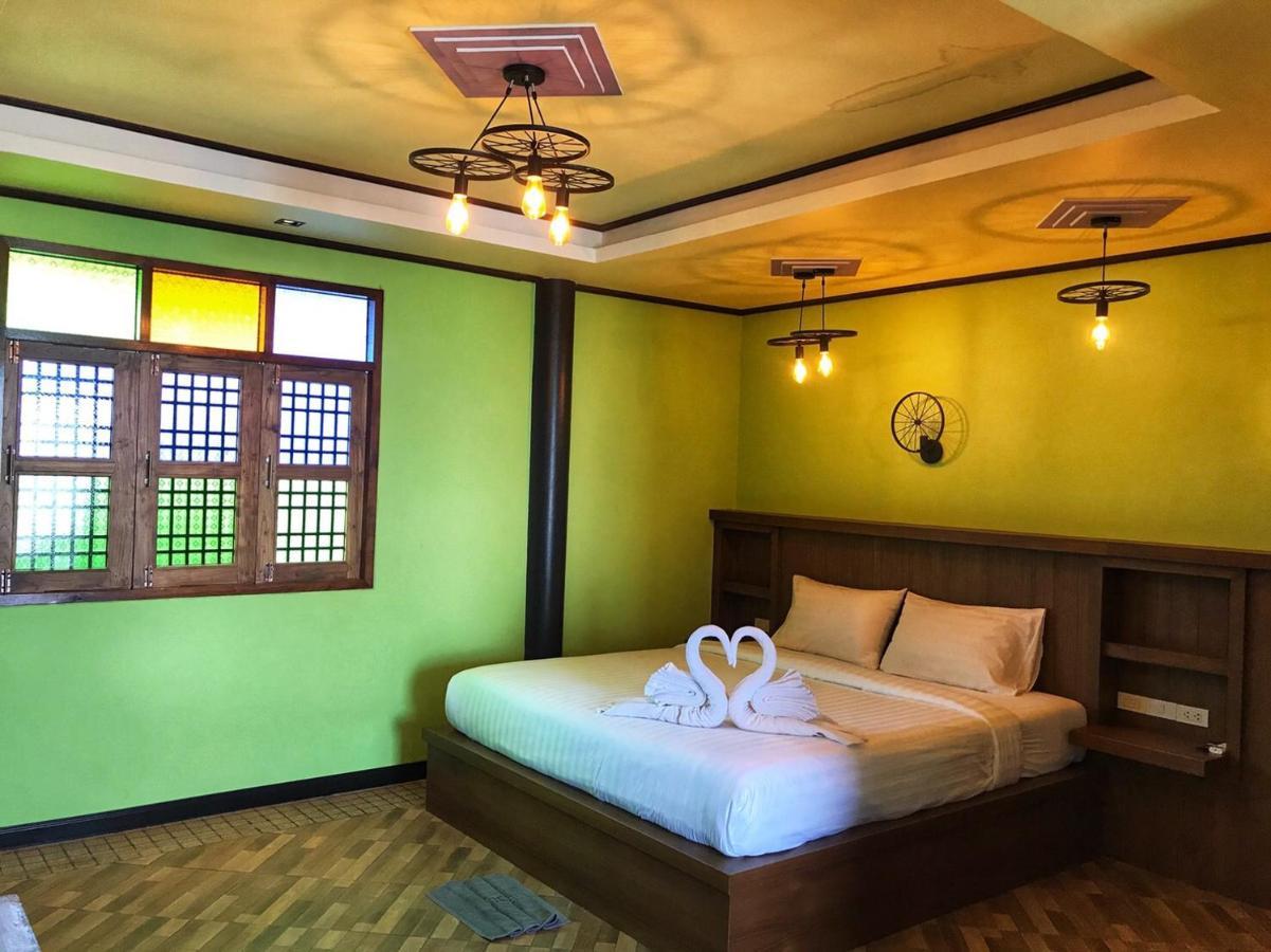 Hotel Mangrove House Lanta Old Town Ko Lanta Exterior foto
