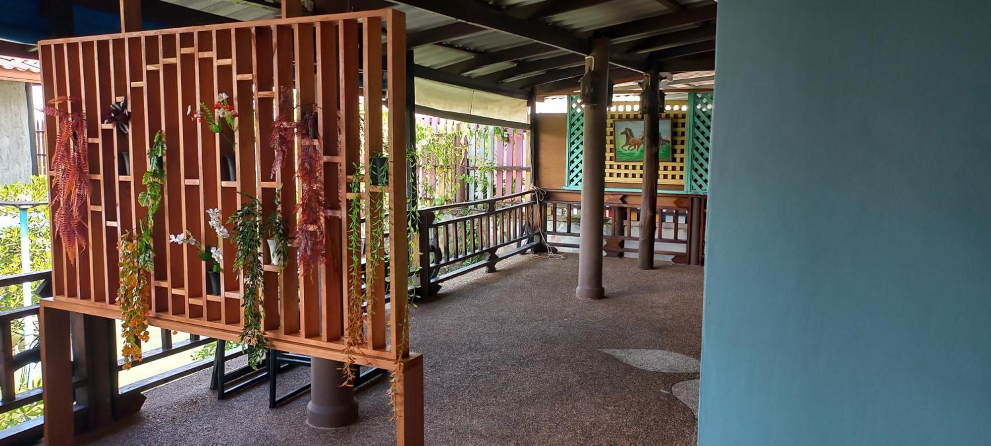 Hotel Mangrove House Lanta Old Town Ko Lanta Exterior foto